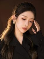 宫门花落君方悔