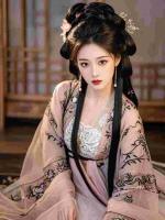 本夫人的宅斗本事，在体制内杀疯了